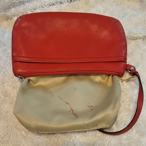 Coach Cherry Red Leather Shoulder Bag - Picture 4 of 12